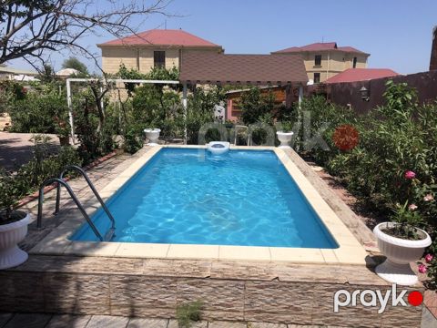 İcarəyə verilir 7 otaqlı həyət evi/bağ evi 240 m²