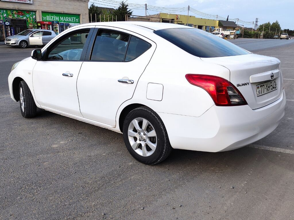 Nissan Sunny: 1.5 l | 2014 il Sedan — Avto, Bakı (7)