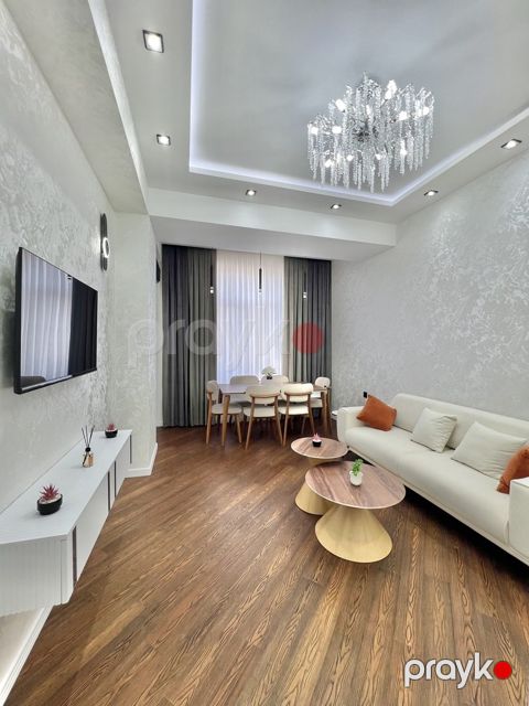Satılır 2 otaqlı yeni tikili 68 m²