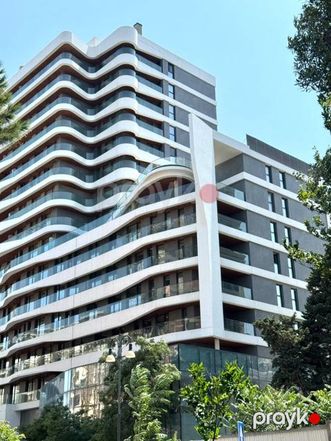 Satılır 3 otaqlı yeni tikili 175 m² — Bakı