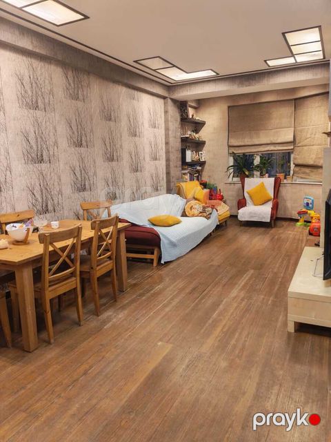 Satılır 3 otaqlı yeni tikili 105 m²