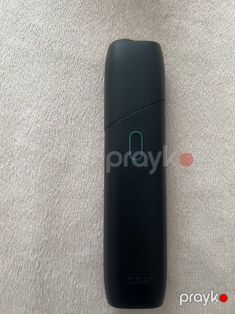 IQOS cihazı – tütün qızdırma sistemi - Rəng: qara - Kompakt, ovucda