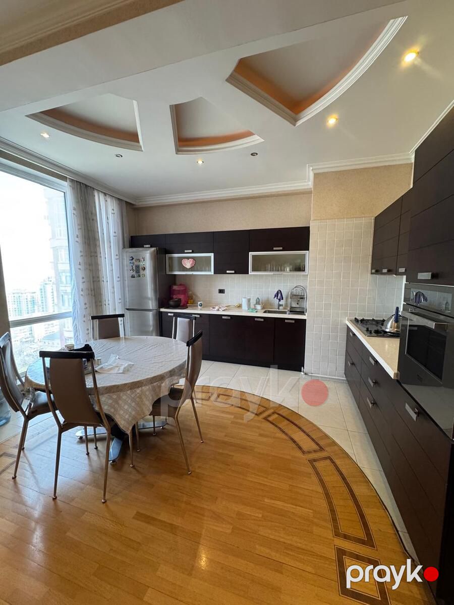 Satılır 4 otaqlı yeni tikili 181 m² — Mənzil, Bakı (8)