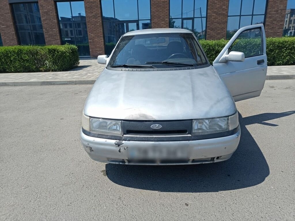 VAZ (LADA) 2110: 1.5 l | 1999 il 290000 km Sedan - 1