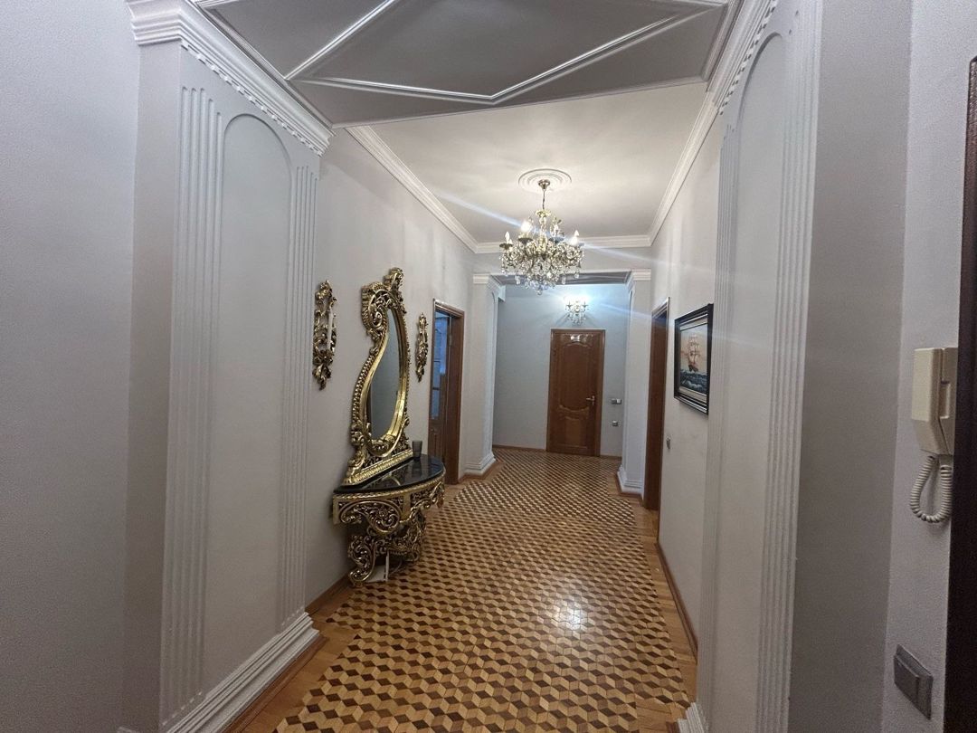 4-otaqlı yeni tikili, Nəsimi r., 160 m² — Mənzil, Bakı (5)