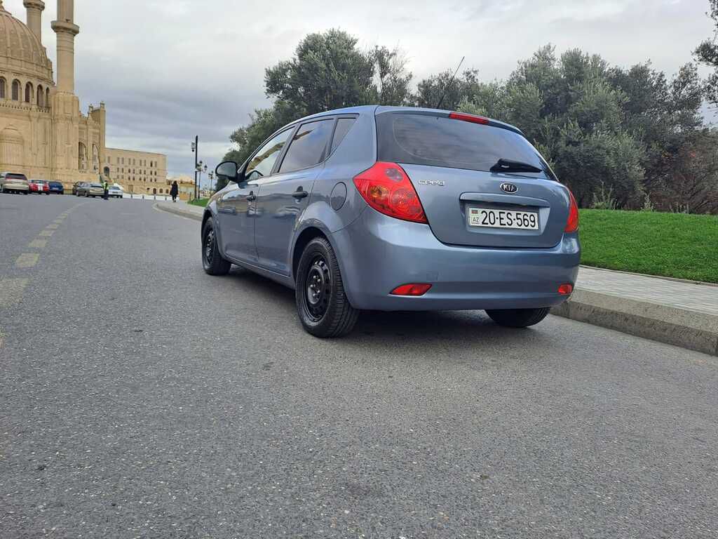 Kia Ceed, 1.4 L, 2008 il, 310 000 km — Avtomobillər, Gəncə (2)