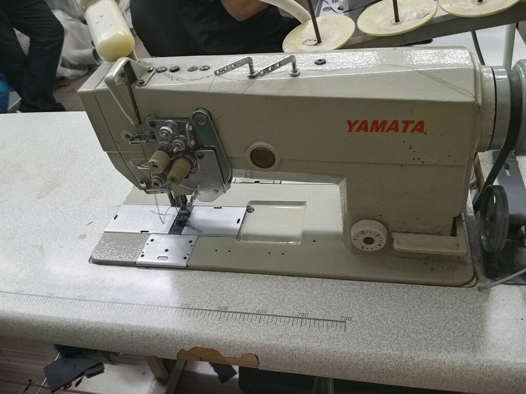 Yamata tikiş maşını demek olarki istifade olunmağım təzədir . ehtiyac — Elektronika, Bakı