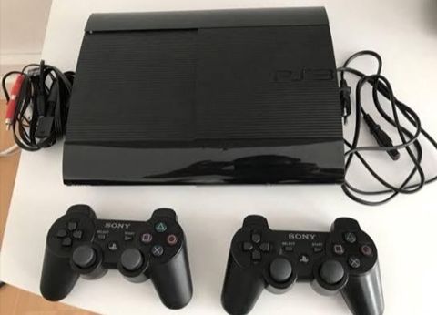 Playstation 3 Super Slim.Əla vəziyyətdədir . Hər şey işləkdir