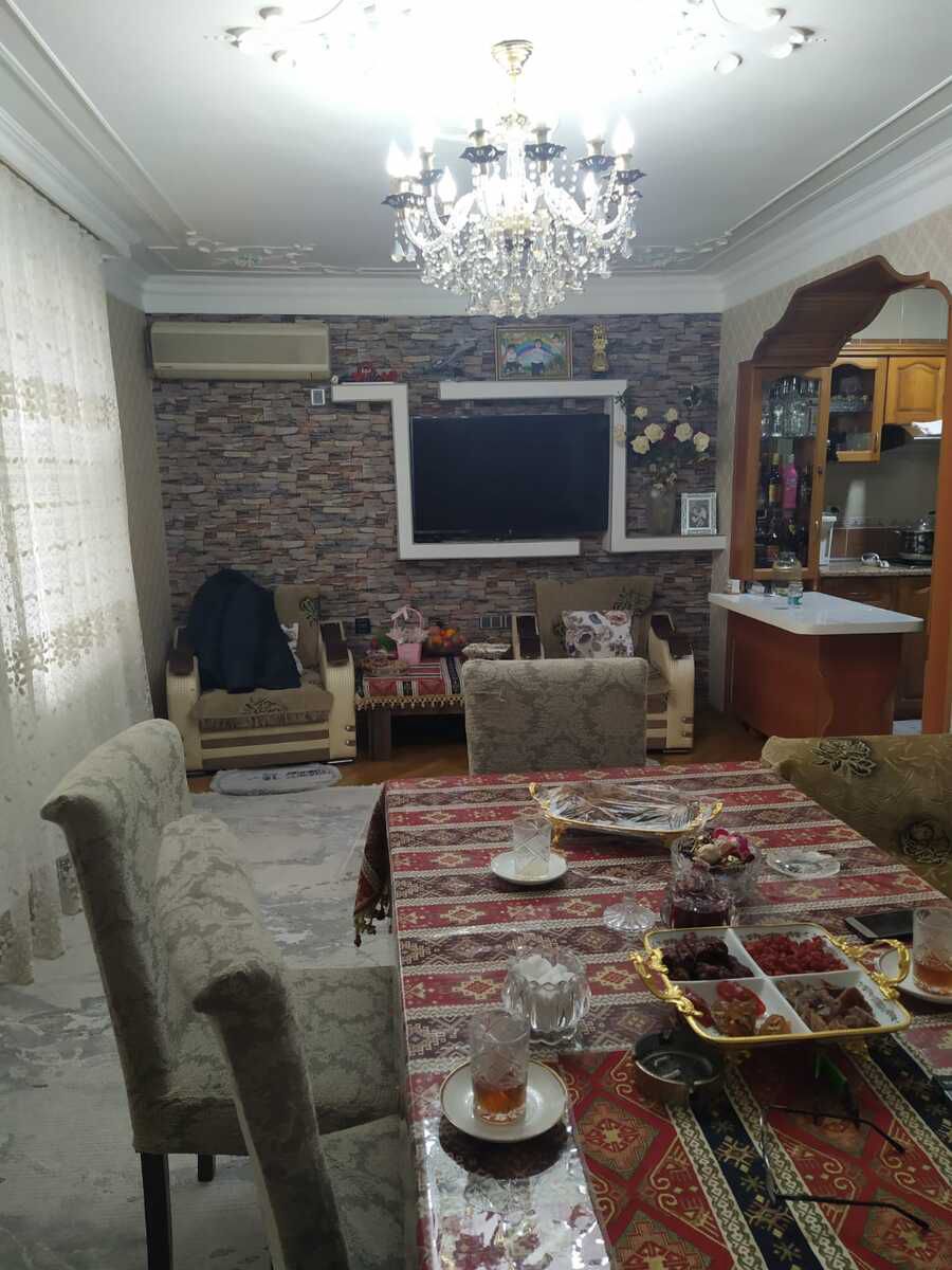 4-otaqlı mənzil, M. Əmirov küç., 85 m² — Daşınmaz əmlak, Bakı