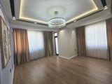 Satılır 3 otaqlı yeni tikili 100 m² — Vasitəçi