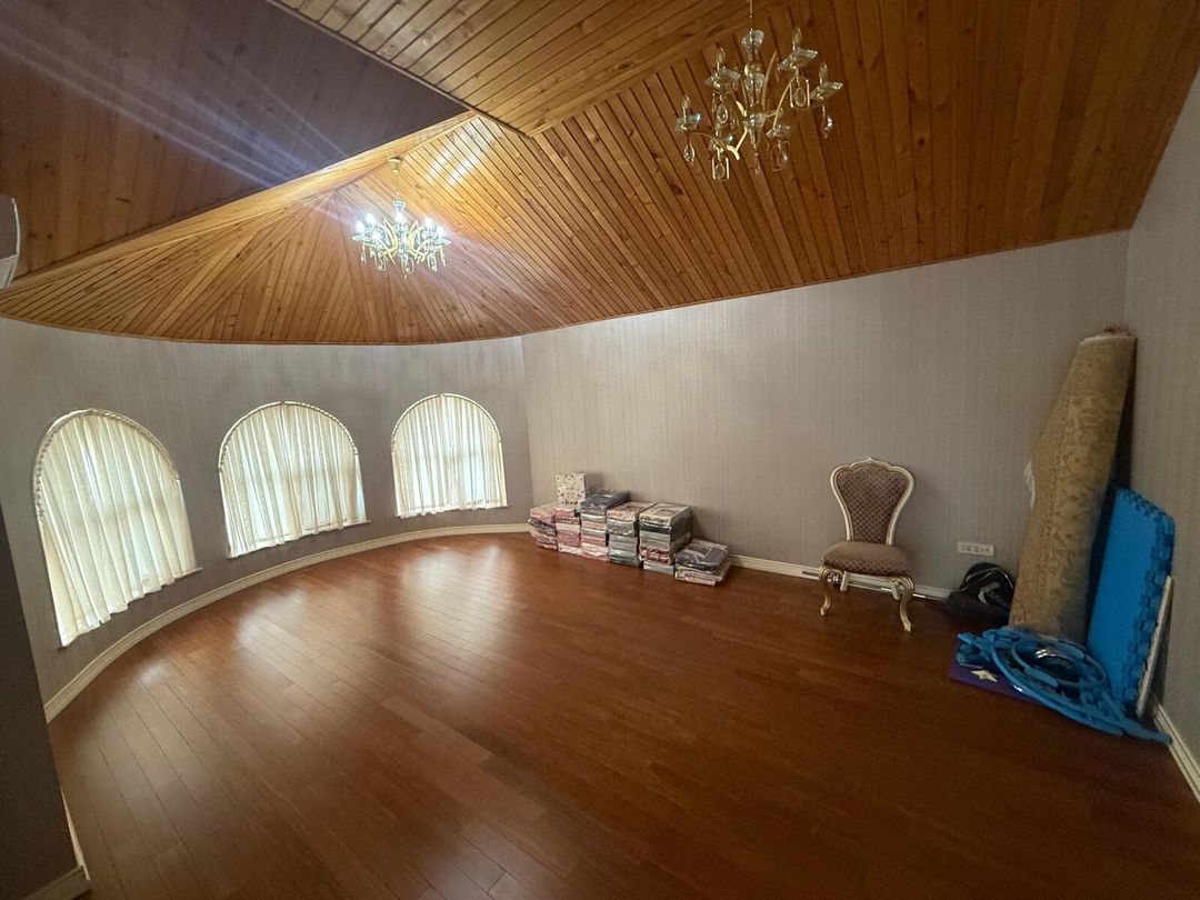 Satılır 9 otaqlı həyət evi/bağ evi 650 m² — Ev, villa, Bakı (12)