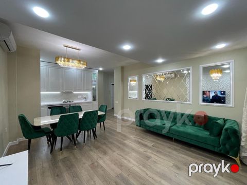Satılır 3 otaqlı yeni tikili 110 m² — Bakı