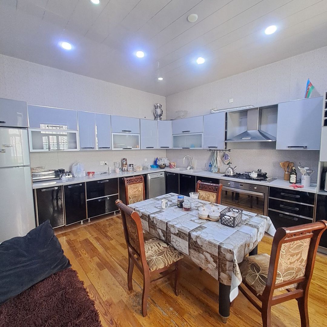 Satılır 7 otaqlı həyət evi/bağ evi 315 m² — Ev, villa, Bakı (7)