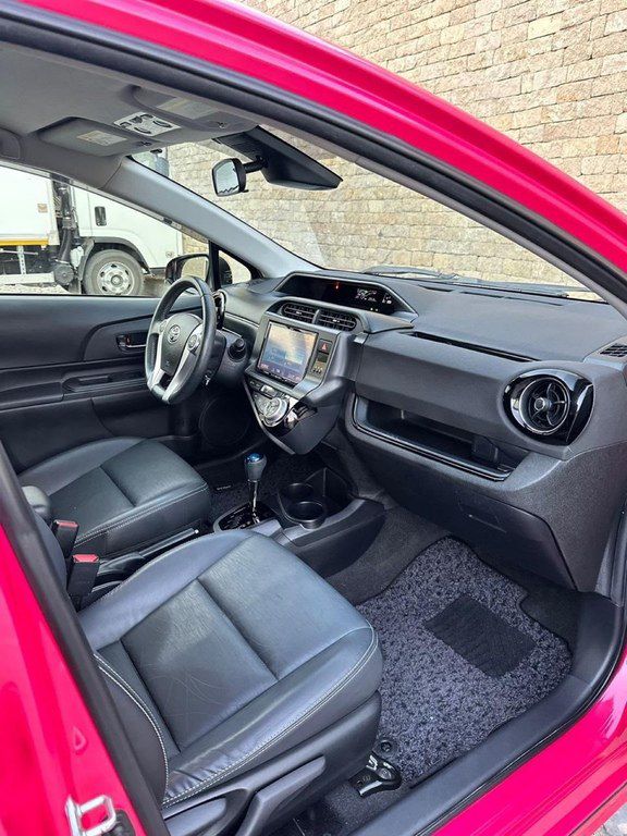 Toyota Aqua, 1.5 L, 0.9 kWh, 2016 il, 34 000 km — Avtomobillər, Bakı (12)