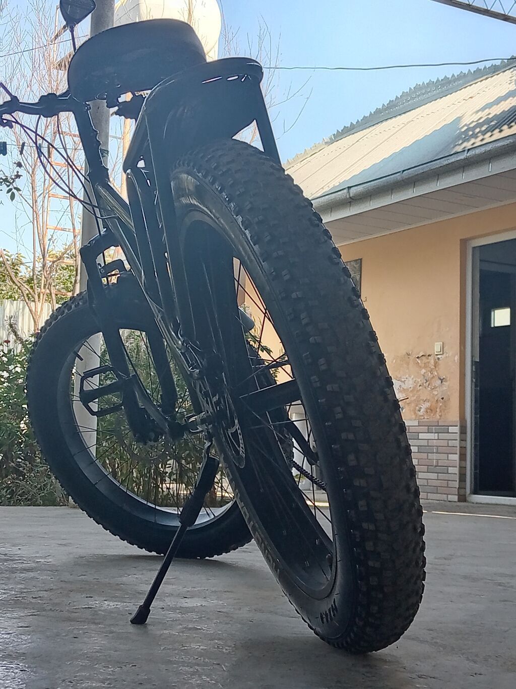 Fat Bike dağ velosipedi - 26x4.0 düym “fat” təkərlər: qum, qar — Velosipedlər, Ucar (10)