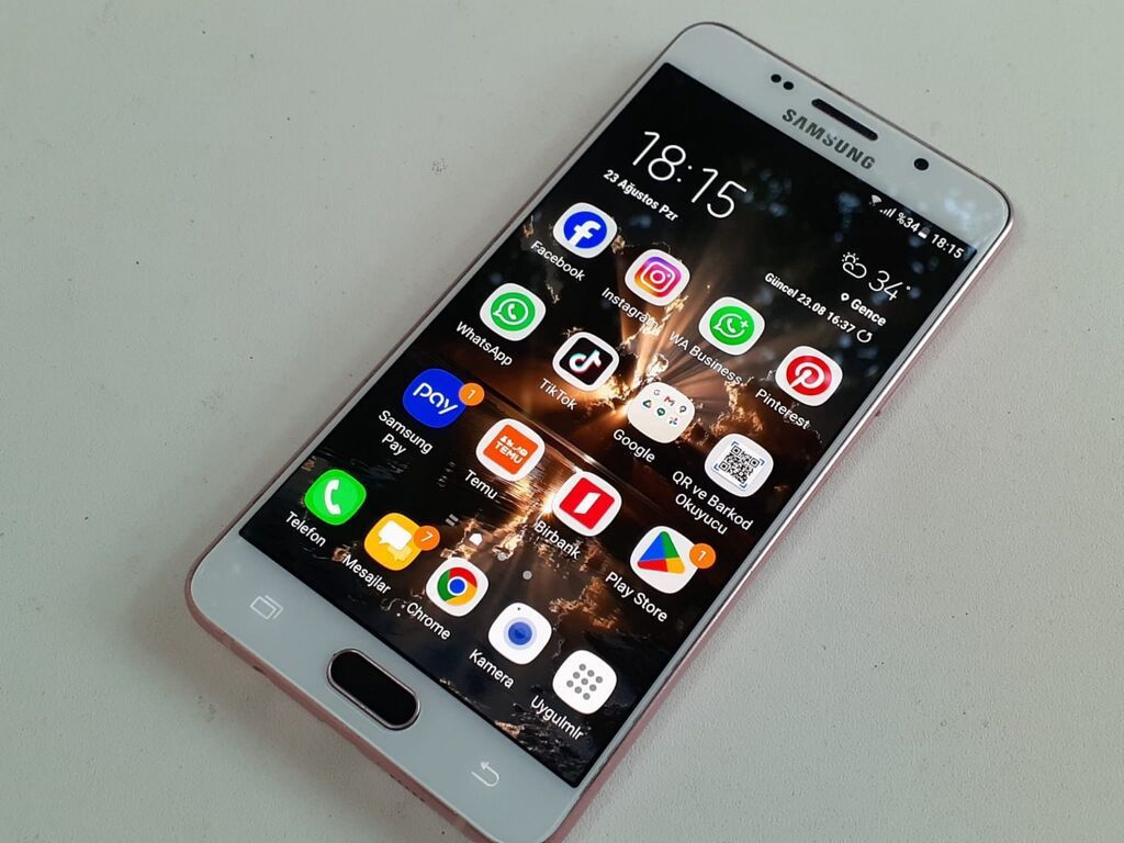 Samsung Galaxy A5 2016, 16 GB, rəng - Ağ, Zəmanət, Düyməli, Sensor — Samsung, Gəncə
