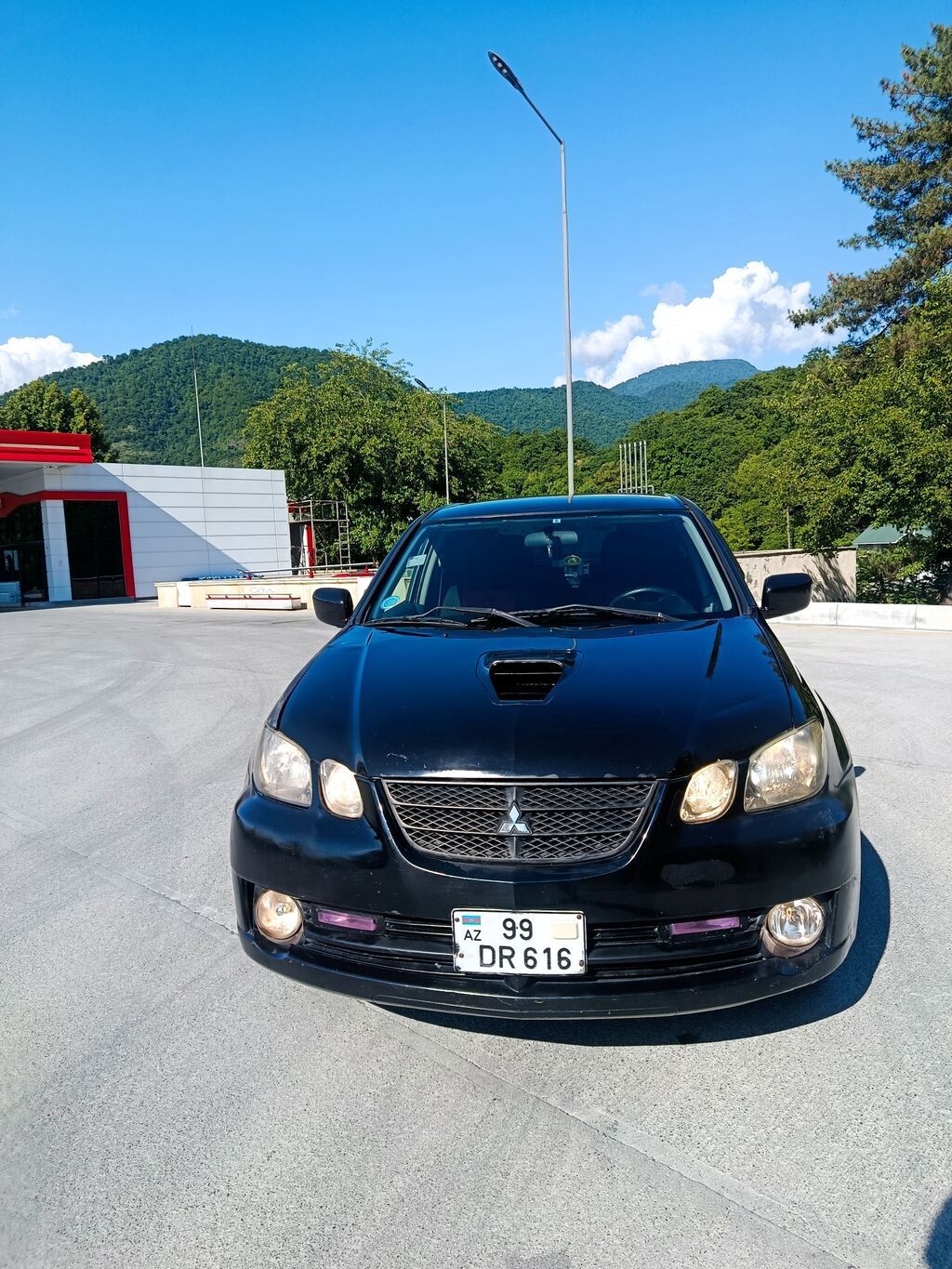 Mitsubishi Airtrek: 2 l | 2002 il 258000 km Van/Minivan