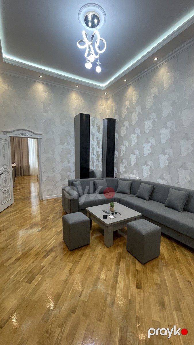 Satılır 2 otaqlı köhnə tikili 60 m² — Mənzil, Bakı (7)
