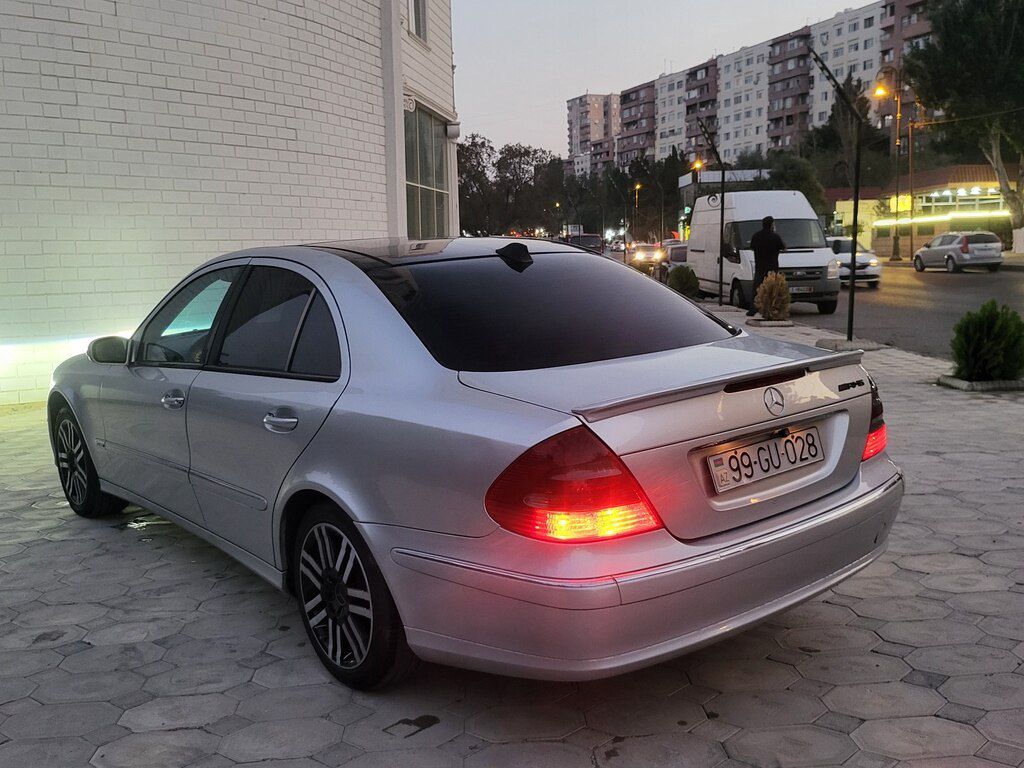 Mercedes E 270, 2.7 L, 2002 il, 538 261 km — Avtomobillər, Bakı (8)