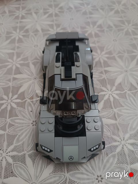 LEGO Speed Champions üslubunda yığılmış Mercedes-AMG hiperkar oyuncaq — Bakı