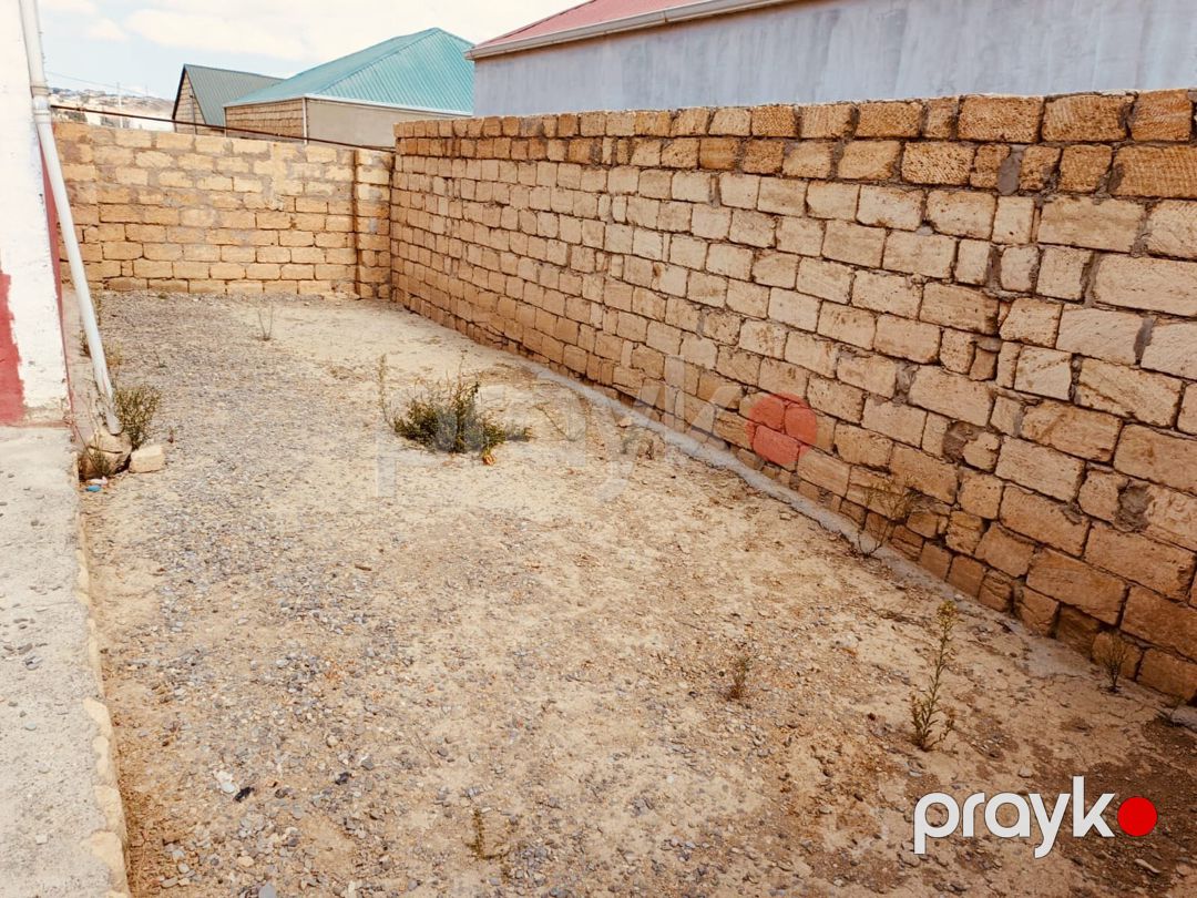 Həyət evi, Qobu qəs — Ev, villa, Bakı (11)