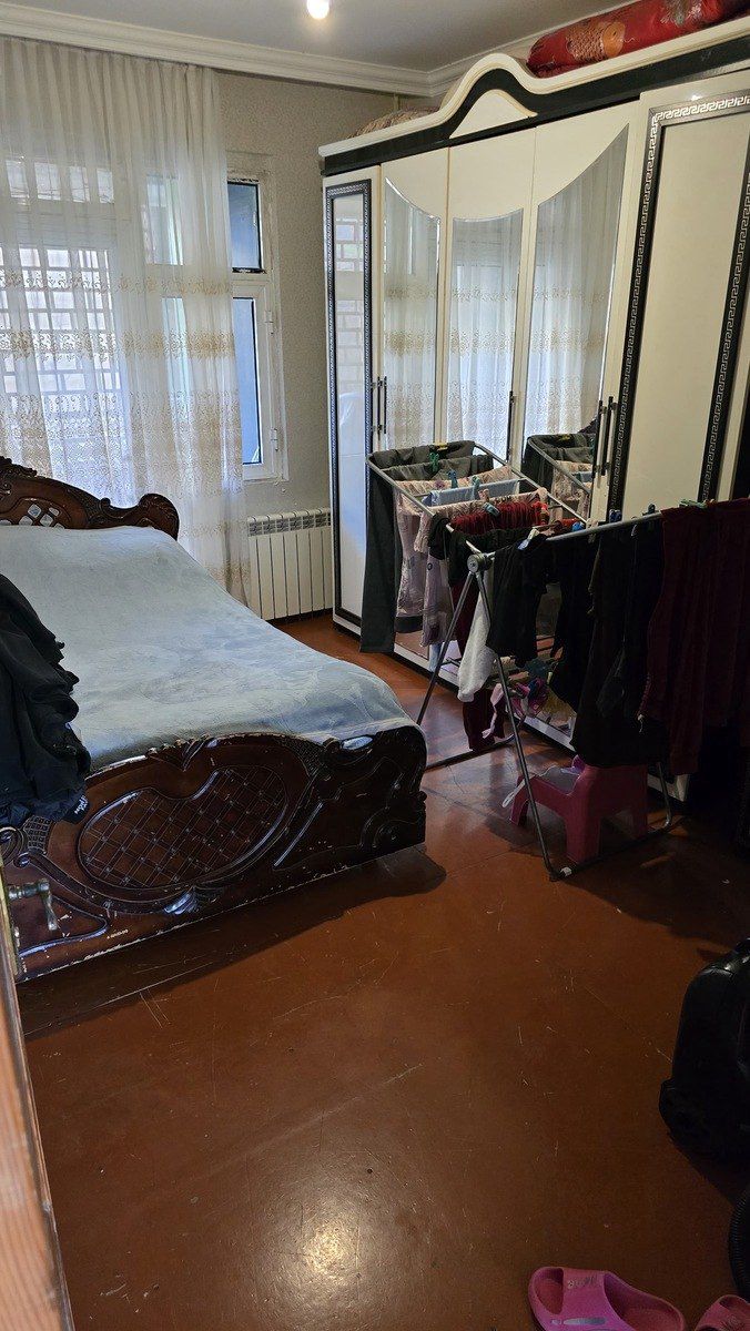 Satılır 4 otaqlı köhnə tikili 100 m² — Mənzil, Bakı (7)