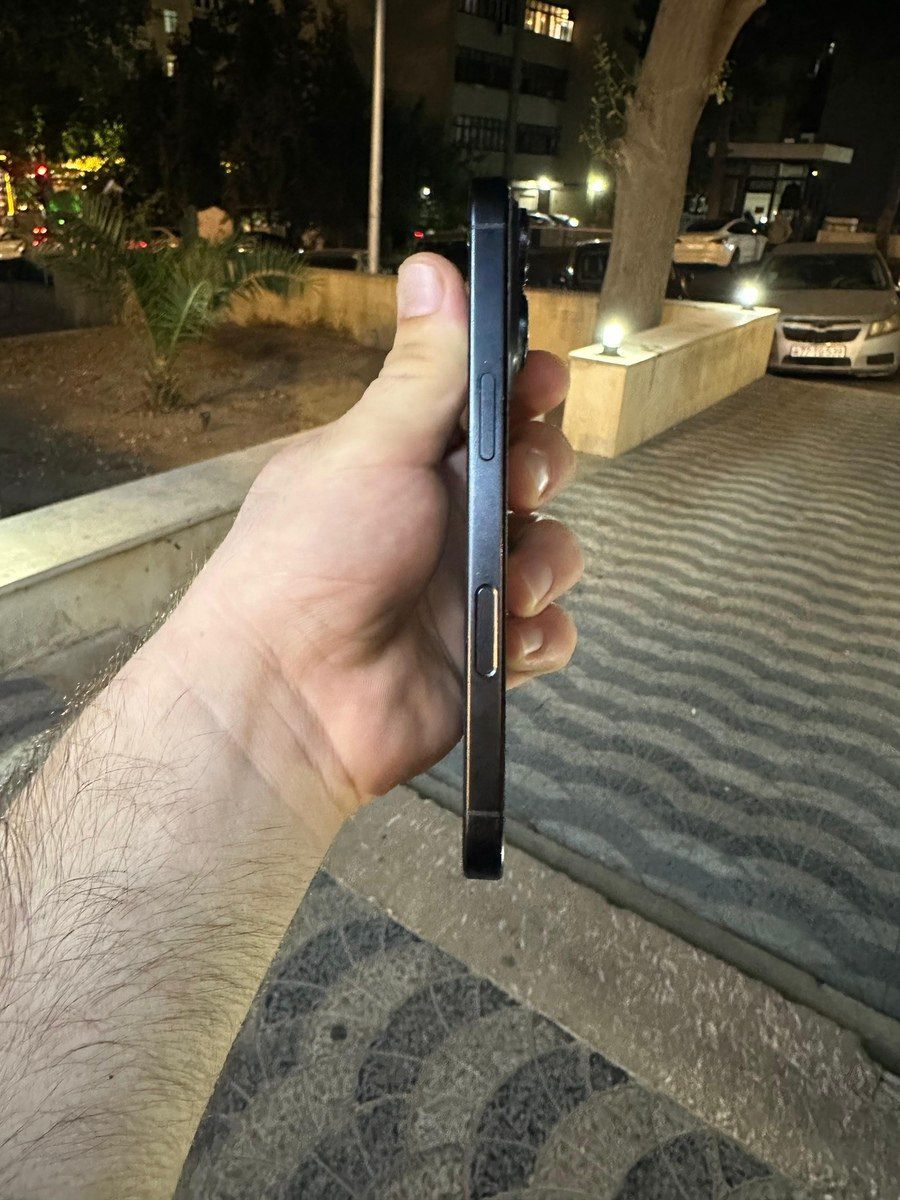 Apple iPhone 16 Pro Black Titanium 128GB/8GB — Mallar, Bakı (6)