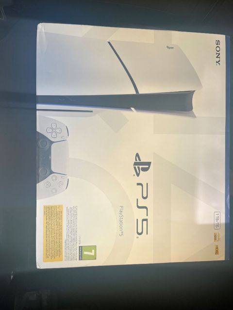 Sony PlayStation 5 (PS5) – 1 TB SSD oyun konsolu Xüsusiyyətlər: - — Gaming consoles
