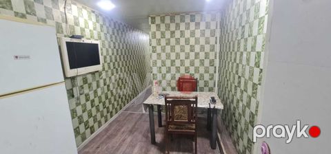 İcarəyə verilir 3 otaqlı köhnə tikili 80 m²