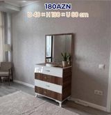 Tualet masası və güzgülü komod - Qiymət: 180 AZN (şəkildə göstərilib) — Tualet masaları və konsollar