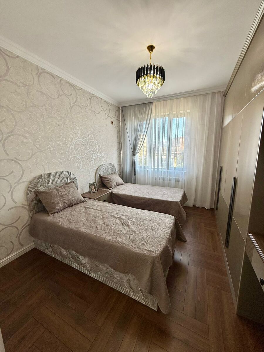 Satılır 3 otaqlı yeni tikili 100 m² — Mənzil, Bakı (8)
