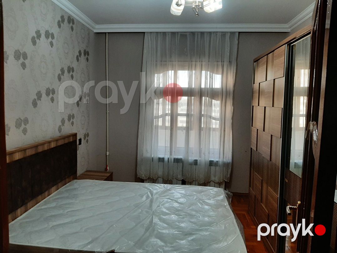 İcarəyə verilir 2 otaqlı köhnə tikili 75 m² — Mənzil, Bakı (9)
