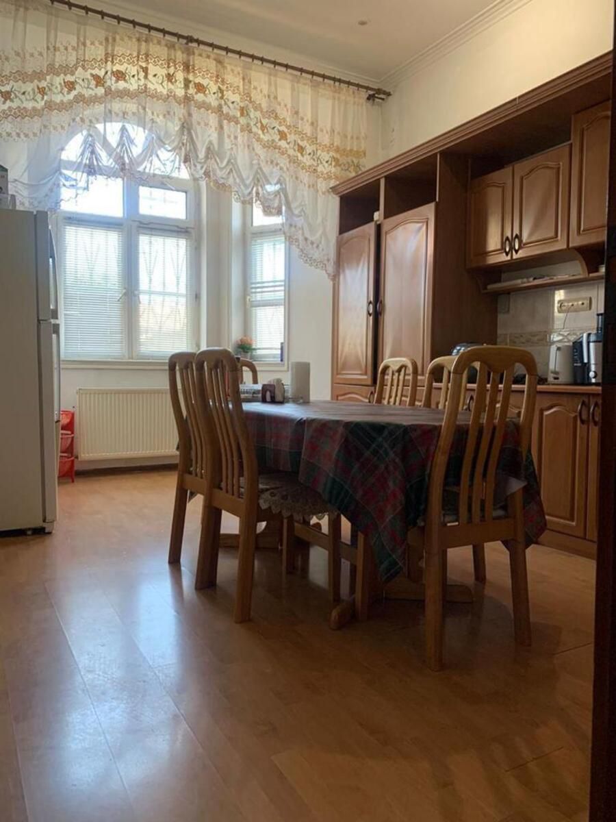 Satılır 5 otaqlı həyət evi/bağ evi 350 m² — Ev, villa, Bakı (7)
