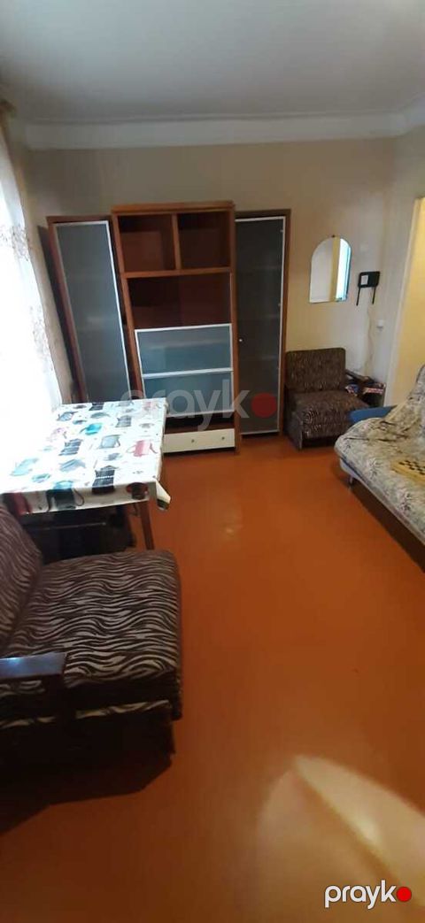 İcarəyə verilir 2 otaqlı köhnə tikili 40 m²