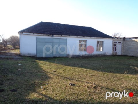 Satılır obyekt 517 m²