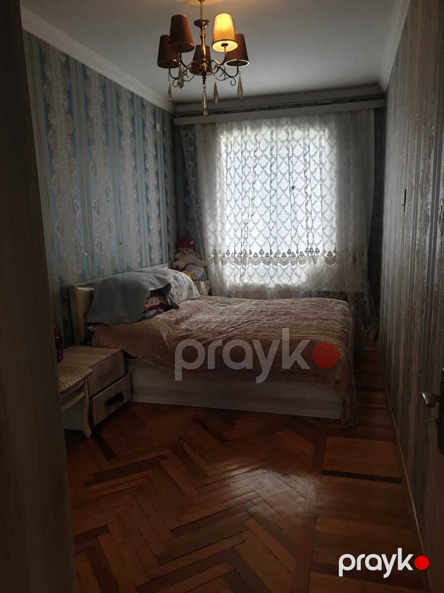 Satılır 2 otaqlı köhnə tikili 55 m² — Mənzil, Bakı (3)