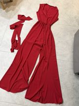 Qırmızı rəngdə qadın kombinezon-elbise (jumpsuit) - Model: Qolsuz — Goods