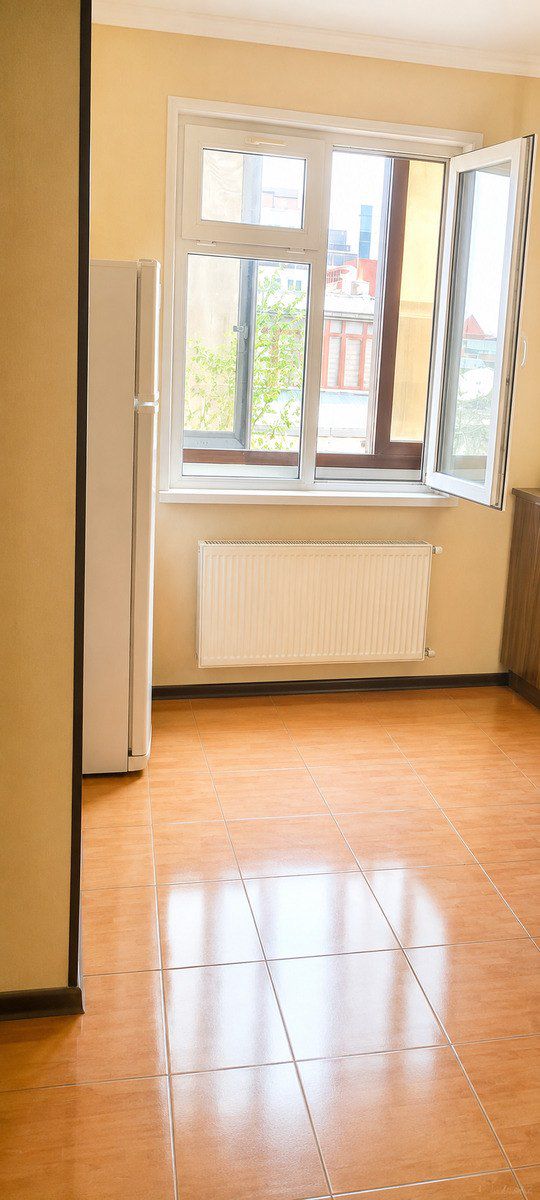 Satılır 2 otaqlı köhnə tikili 65 m² — Mənzil, Bakı (5)