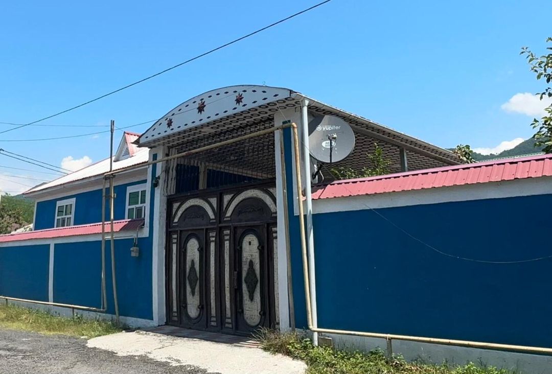 İcarəyə verilir 4 otaqlı həyət evi/bağ evi 130 m² — Ev, villa, Qəbələ (2)