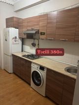 Metbex mebeli satılır 380₼. ölçü 3.45. Uzerinde aspirator ve moyka — Кухонная мебель