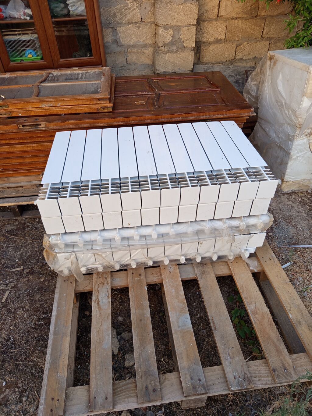 Alüminium/metal panel radiator dəsti bir bolme:10 azn - Rəng: ağ - — Radiatorlar, Bakı (2)