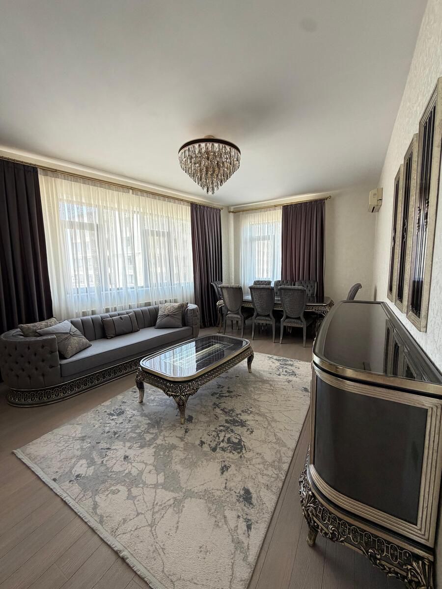 Satılır 2 otaqlı yeni tikili 100 m² — Mənzil, Bakı