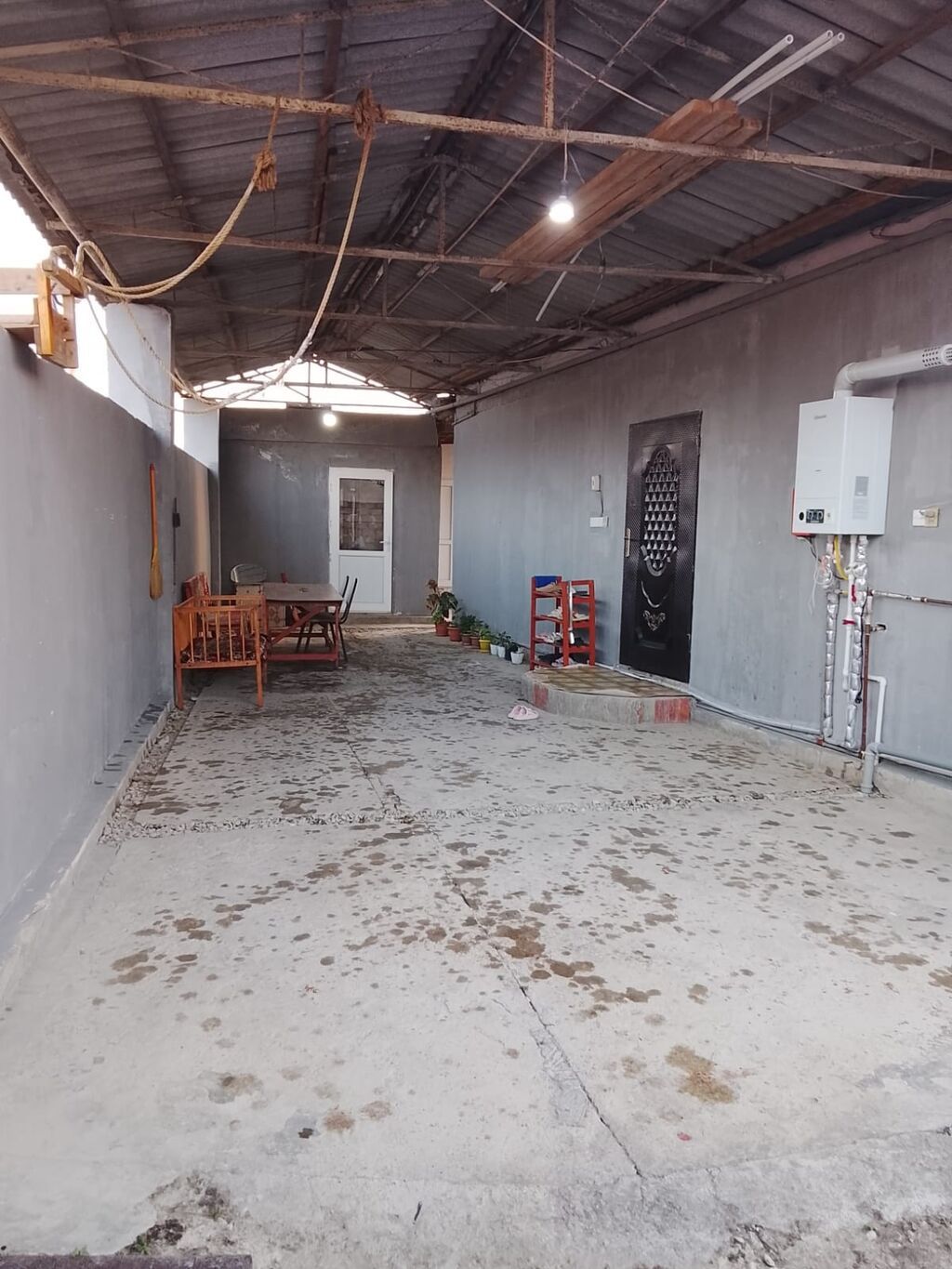 3 otaqlı, 120 kv. m, Yeni təmirli