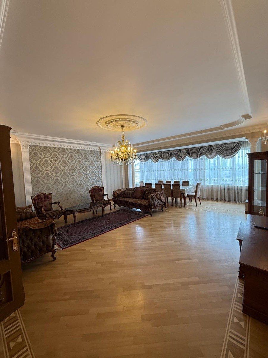 Satılır 4 otaqlı yeni tikili 240 m² — Mənzil, Bakı (4)