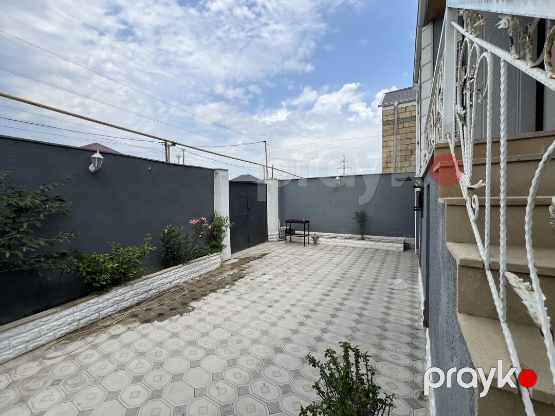 Satılır 5 otaqlı həyət evi/bağ evi 130 m² — Ev, villa, Bakı (2)