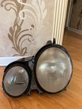 Mercedes-Benz W210 qabaq sol farası — Avtomobil