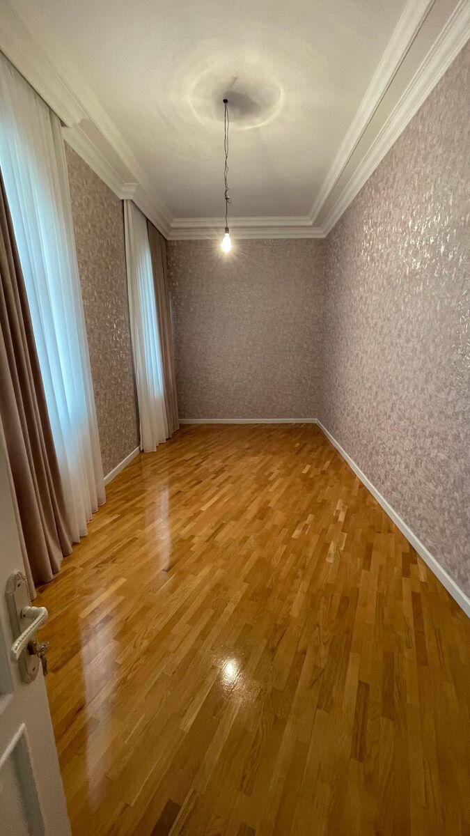 Satılır 8 otaqlı həyət evi/bağ evi 450 m² — Ev, villa, Bakı (12)