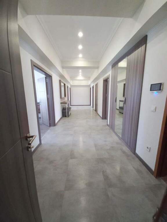 İcarəyə verilir 4 otaqlı yeni tikili 190 m² — Mənzil, Bakı (8)