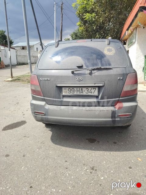 Kia Sorento: 2.5 l | 2004 il Ofrouder/SUV