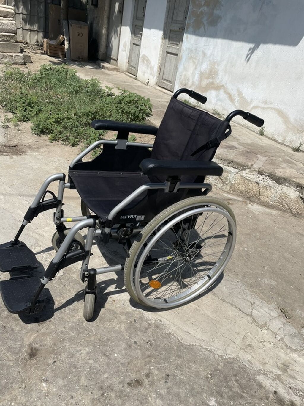Məhsul: MEYRA manual əlil arabası Xüsusiyyətlər: - Brend: MEYRA — Mallar, Digah (2)